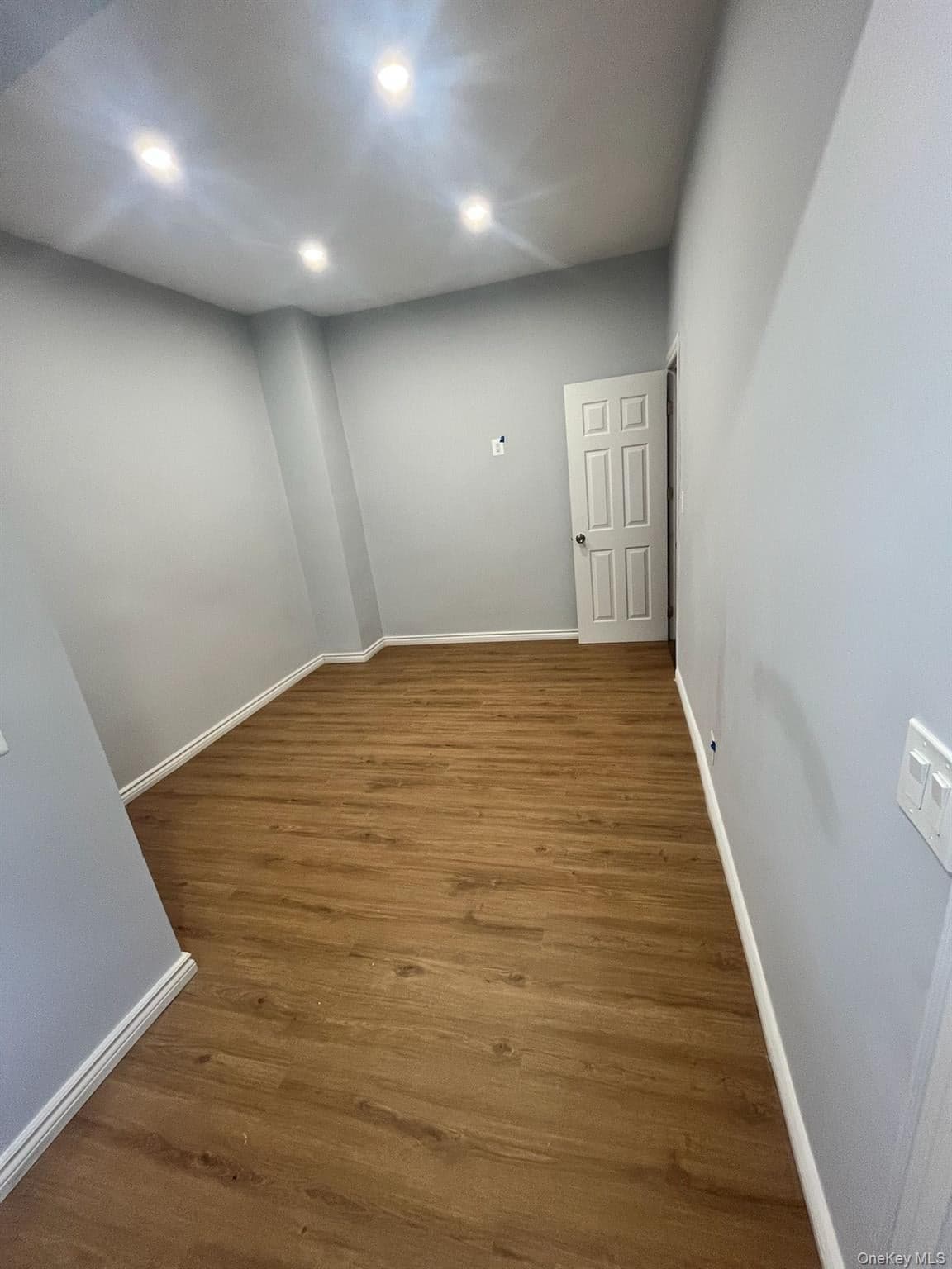 11423 Sutter Ave thumbnail 15