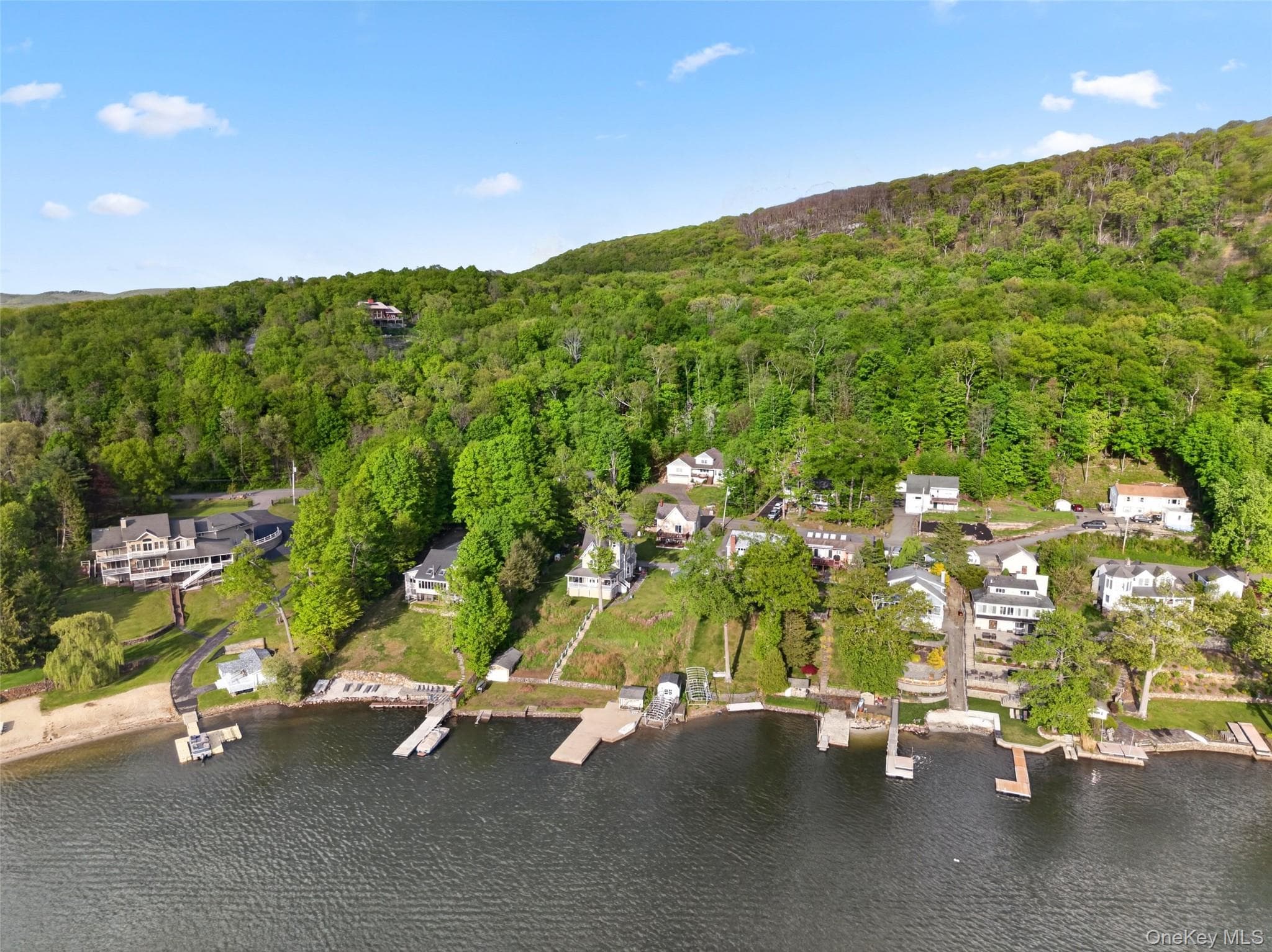 83 Edgemere Avenue thumbnail 19