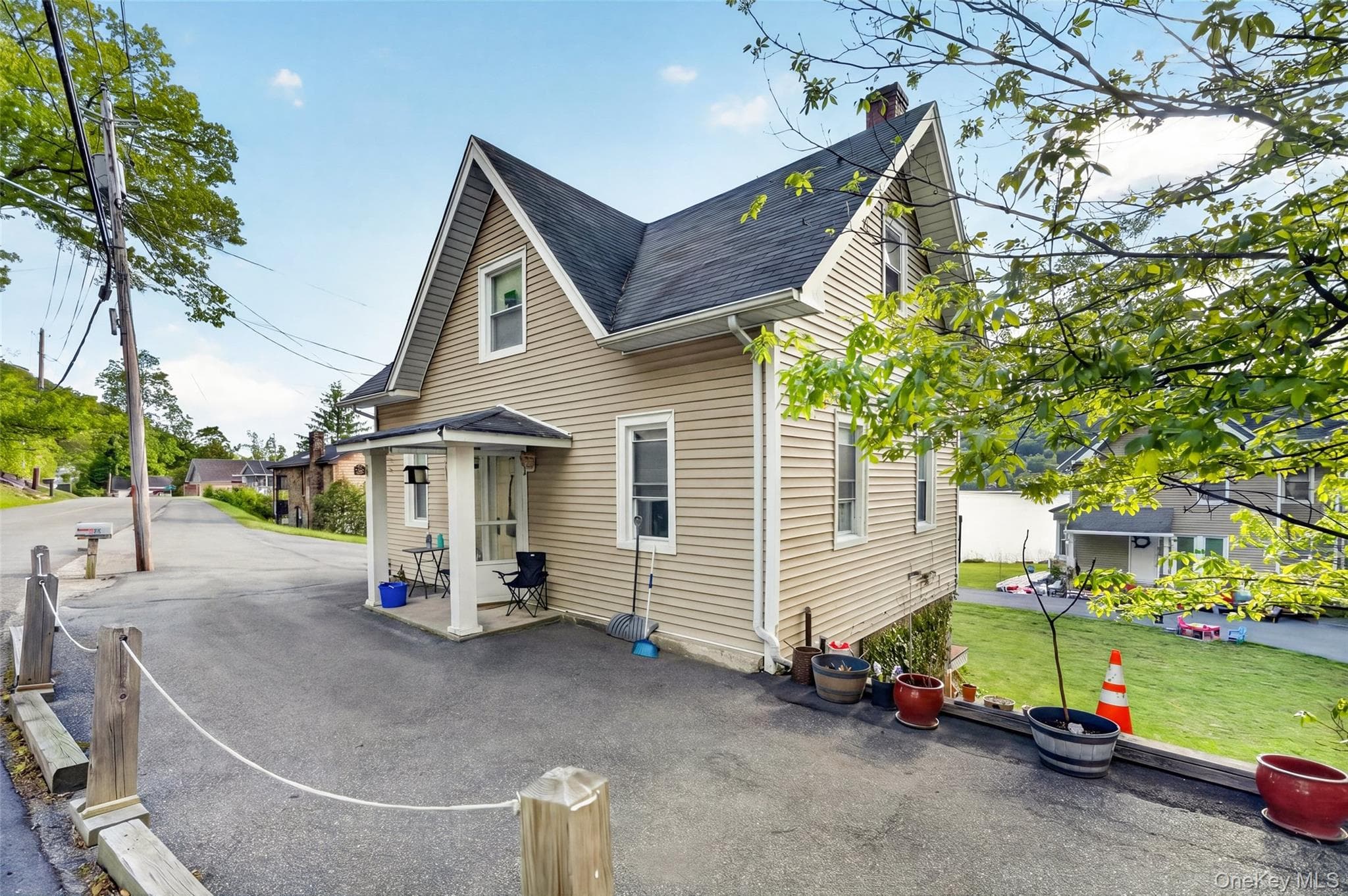 83 Edgemere Avenue thumbnail 17