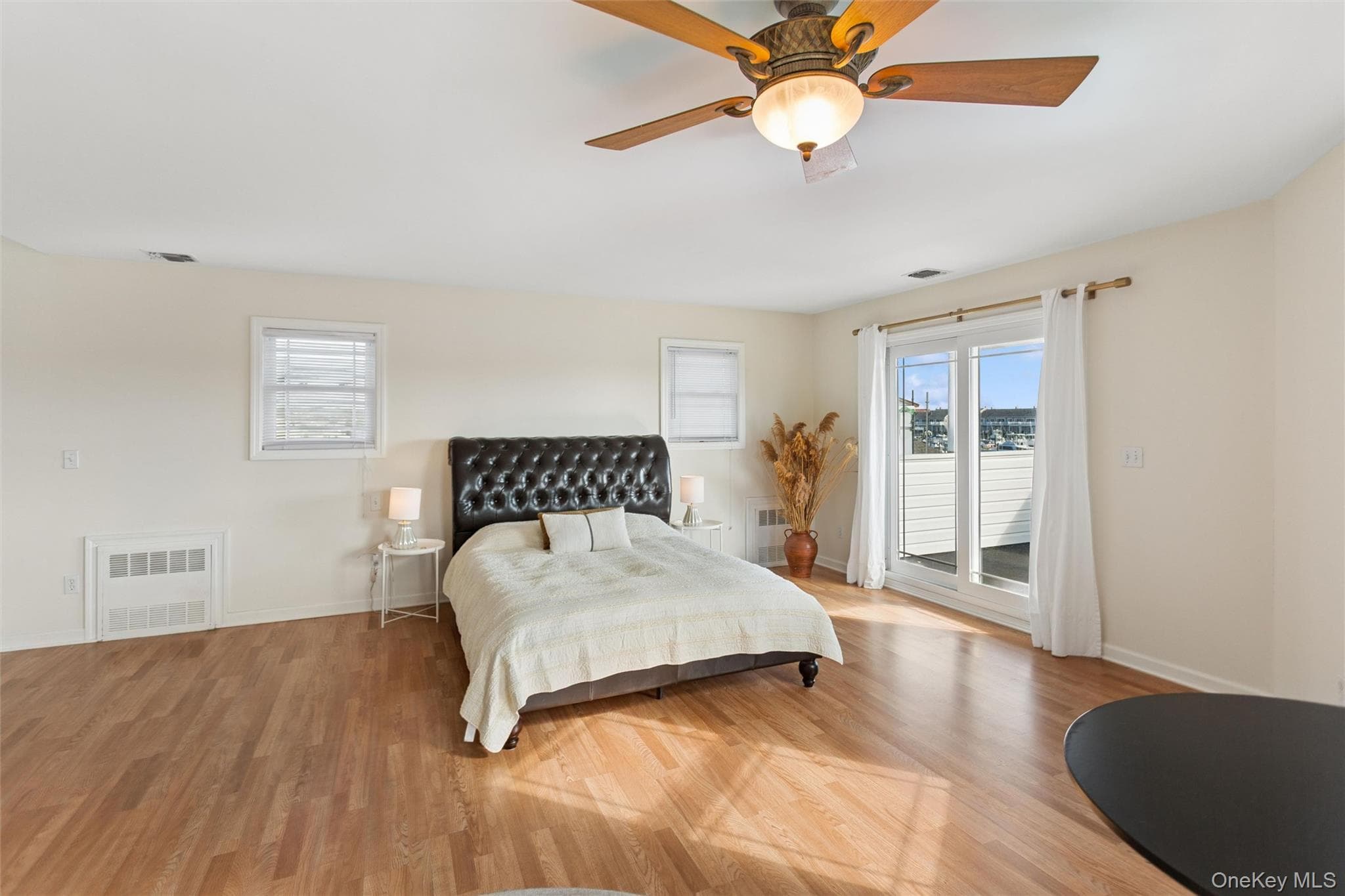 268 Gordon Place thumbnail 24