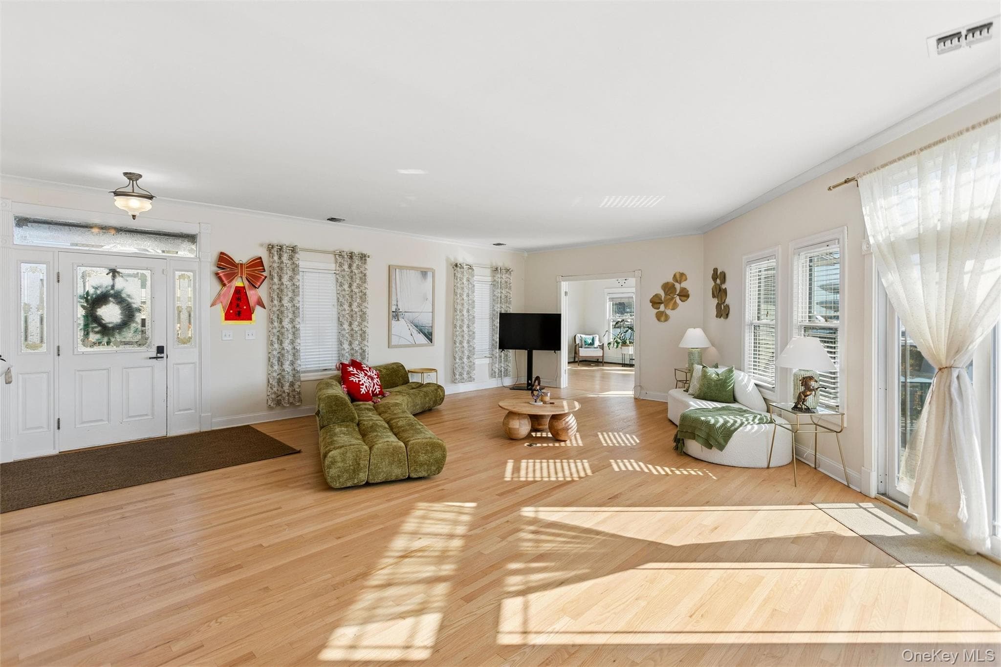 268 Gordon Place thumbnail 4