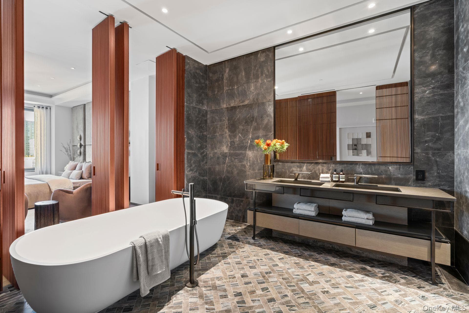 730 5th Avenue Ave Unit: 17B thumbnail 43