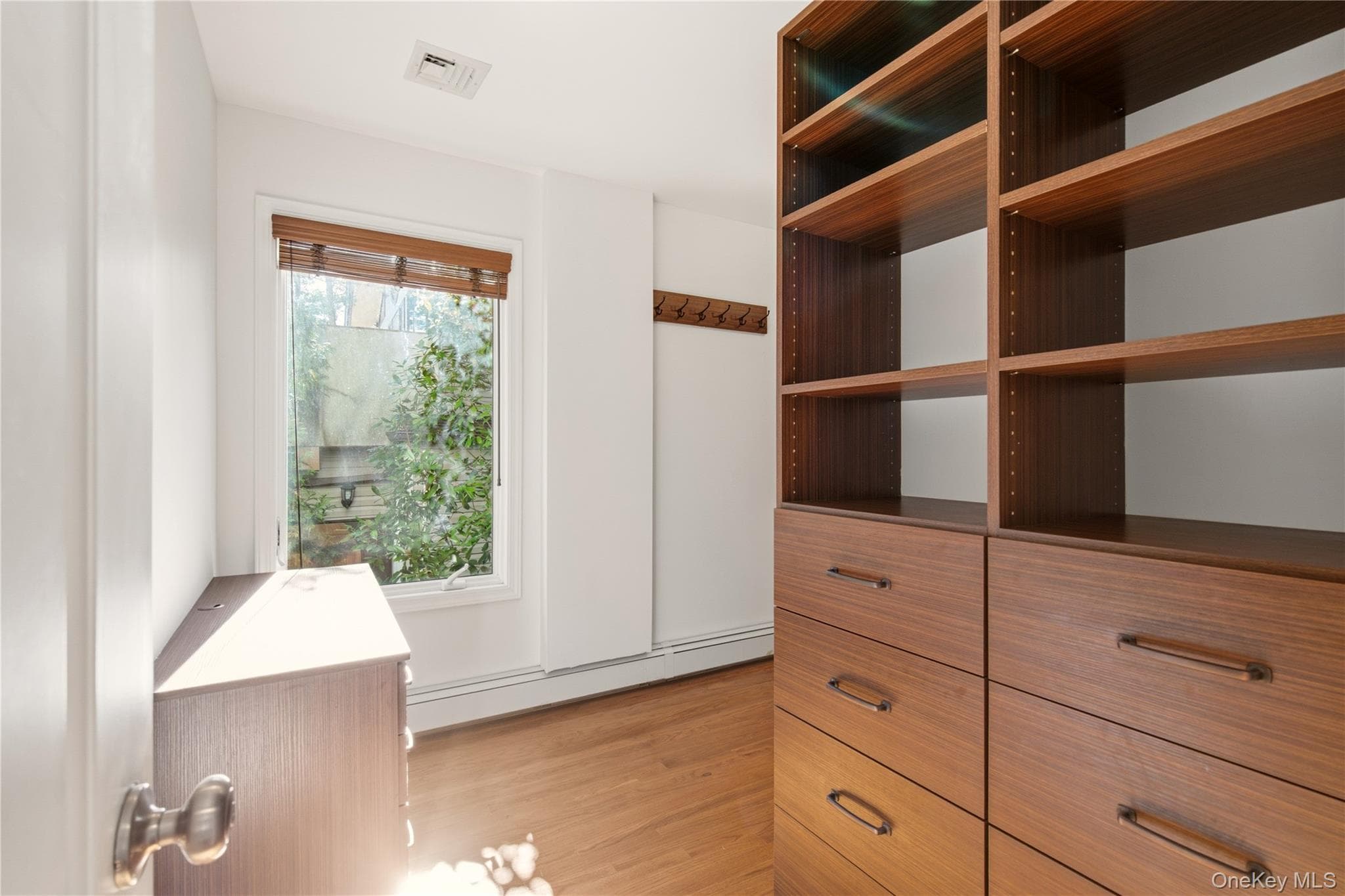 565 Mckinley Terrace TER thumbnail 16
