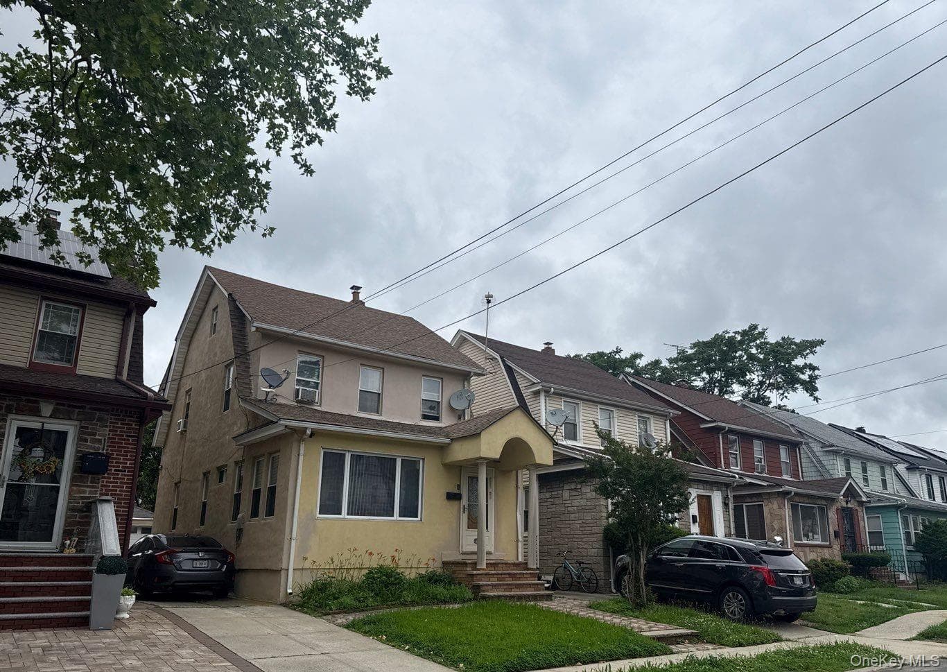 225-09 107th Avenue thumbnail 3