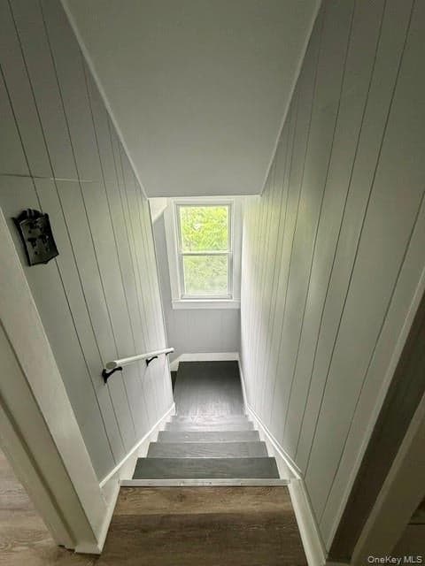 13 Forest Avenue thumbnail 12