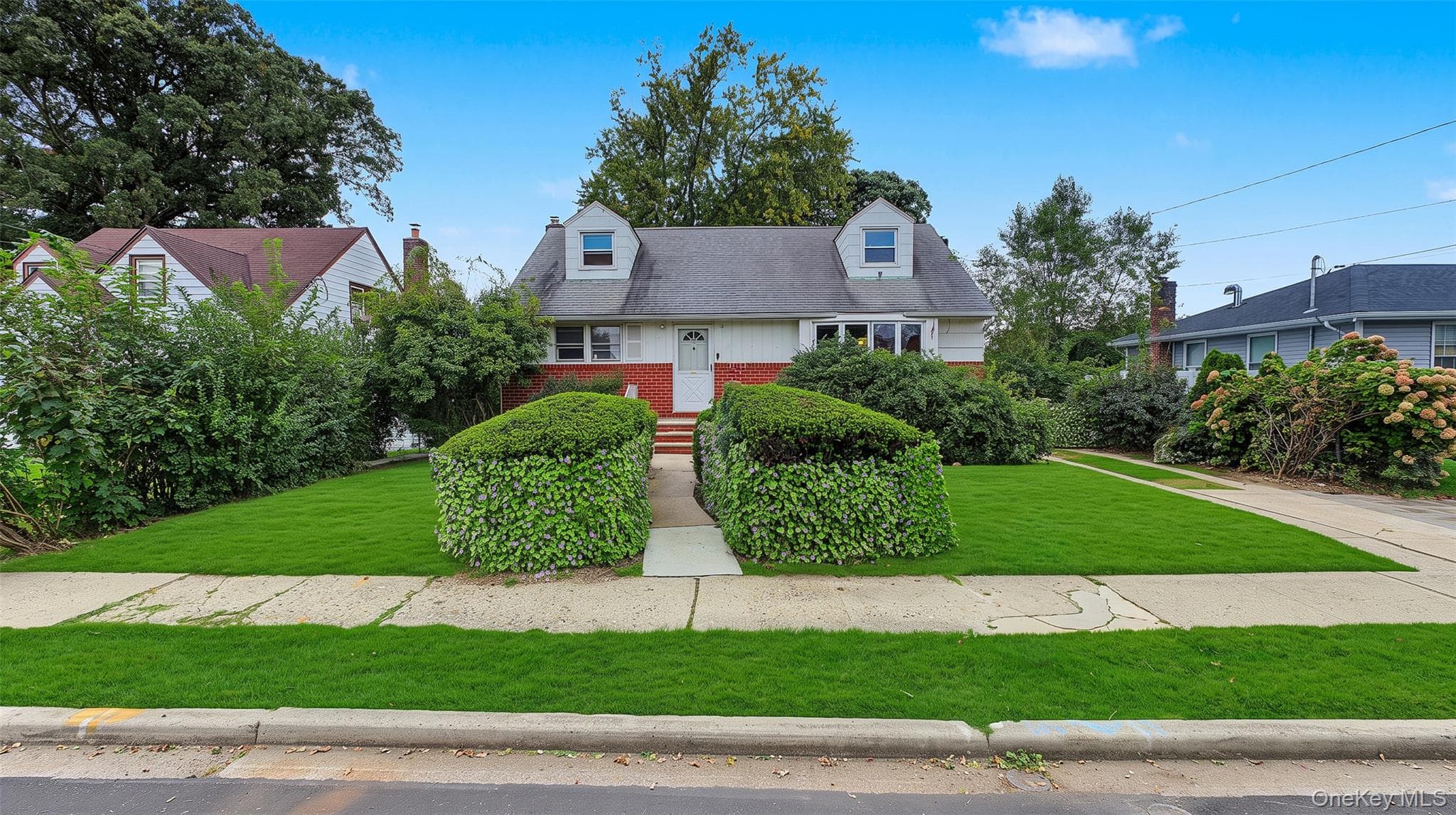 702 Partridge Avenue, West Hempstead