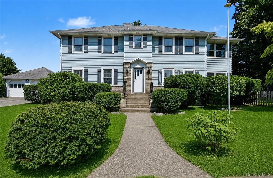 35 Orchard Place, Beacon