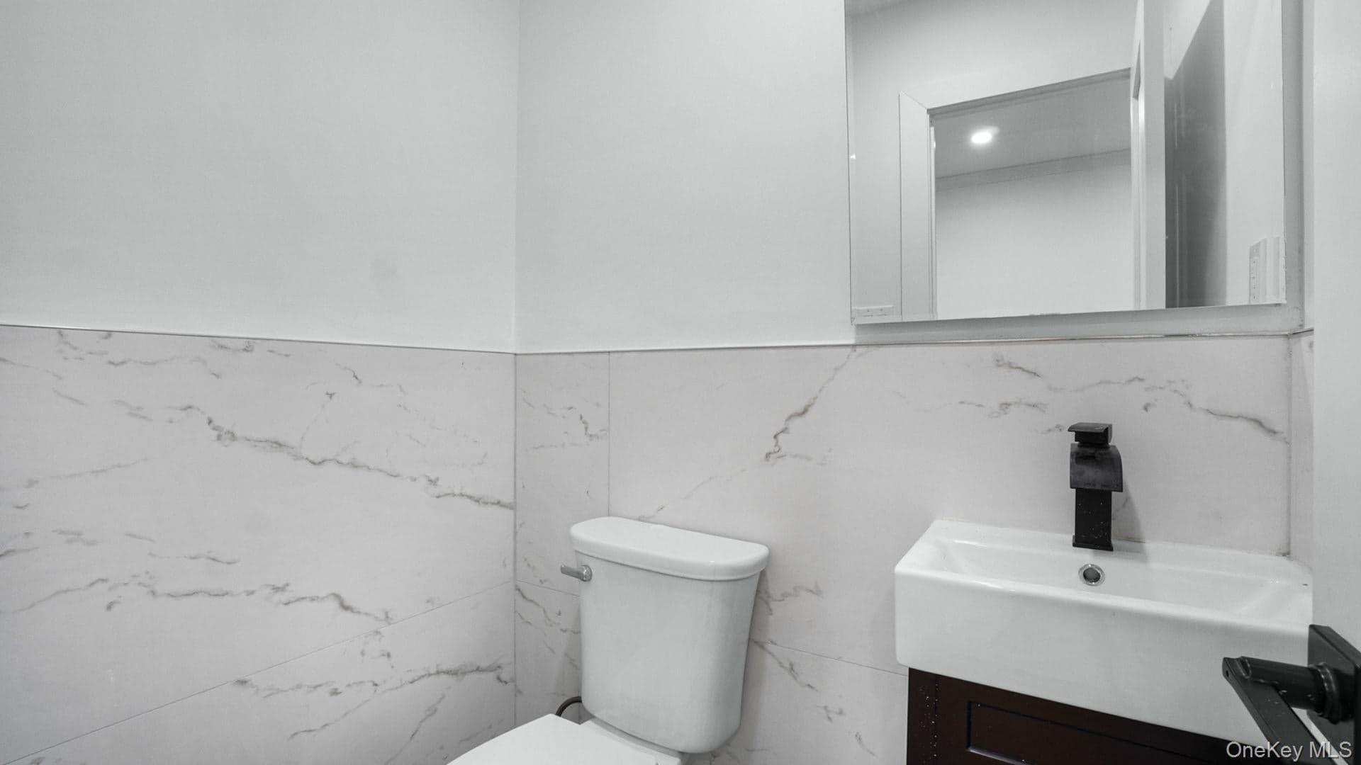 4135 Murdock Avenue thumbnail 21