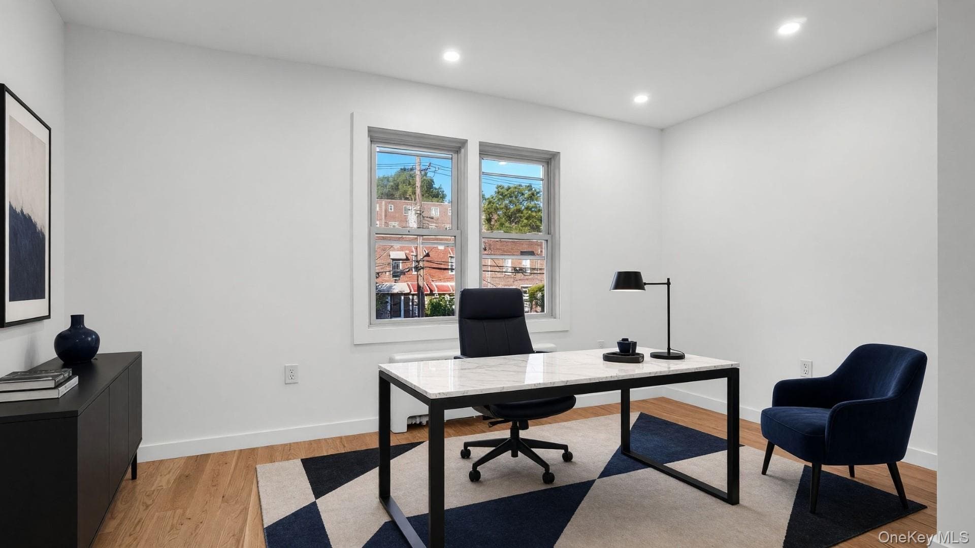 4135 Murdock Avenue thumbnail 9