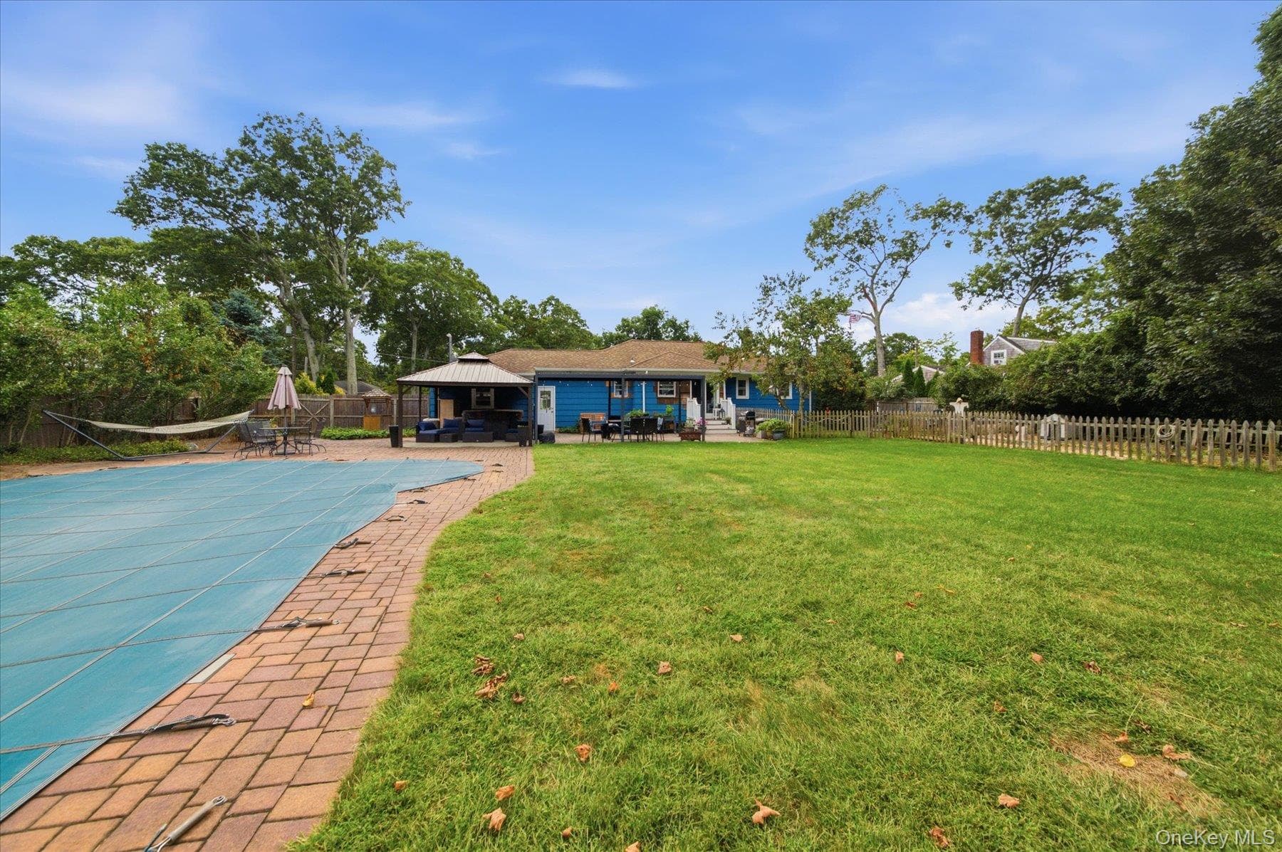 220 Hubbard Avenue thumbnail 25