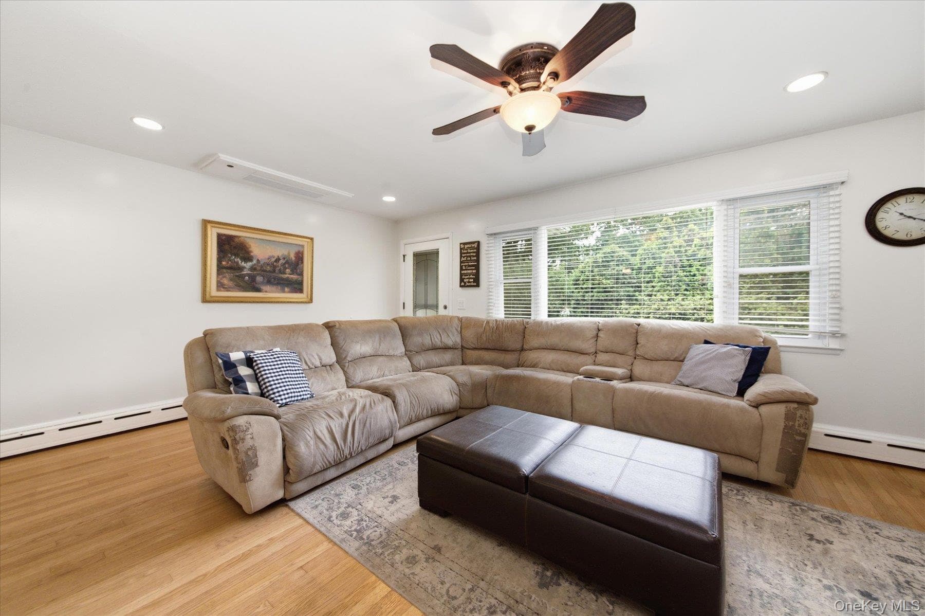220 Hubbard Avenue thumbnail 7