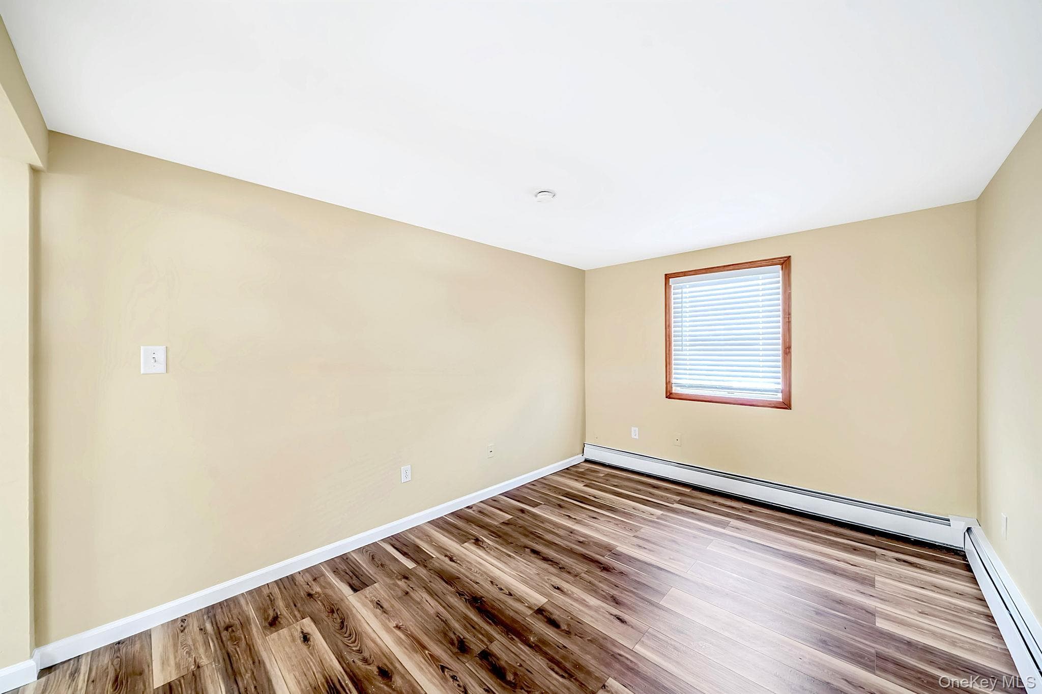 263 Commack Road thumbnail 24