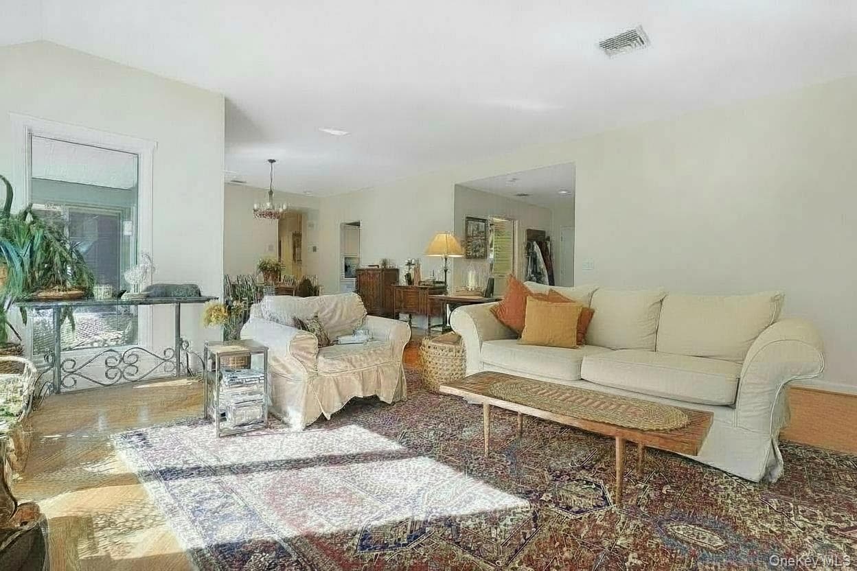 593 Heritage Hills Unit: B thumbnail 5