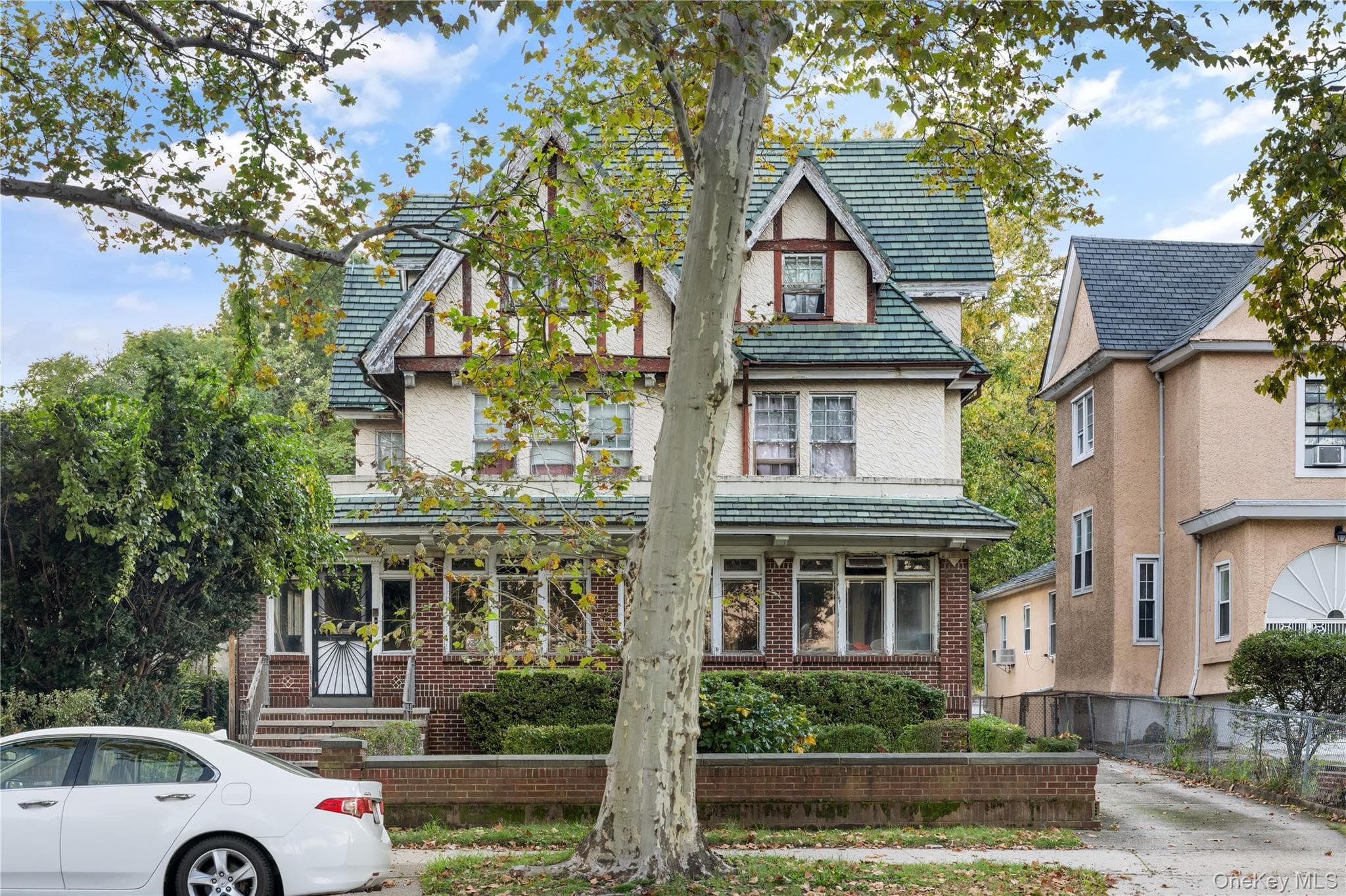 283 Highland Boulevard thumbnail 17