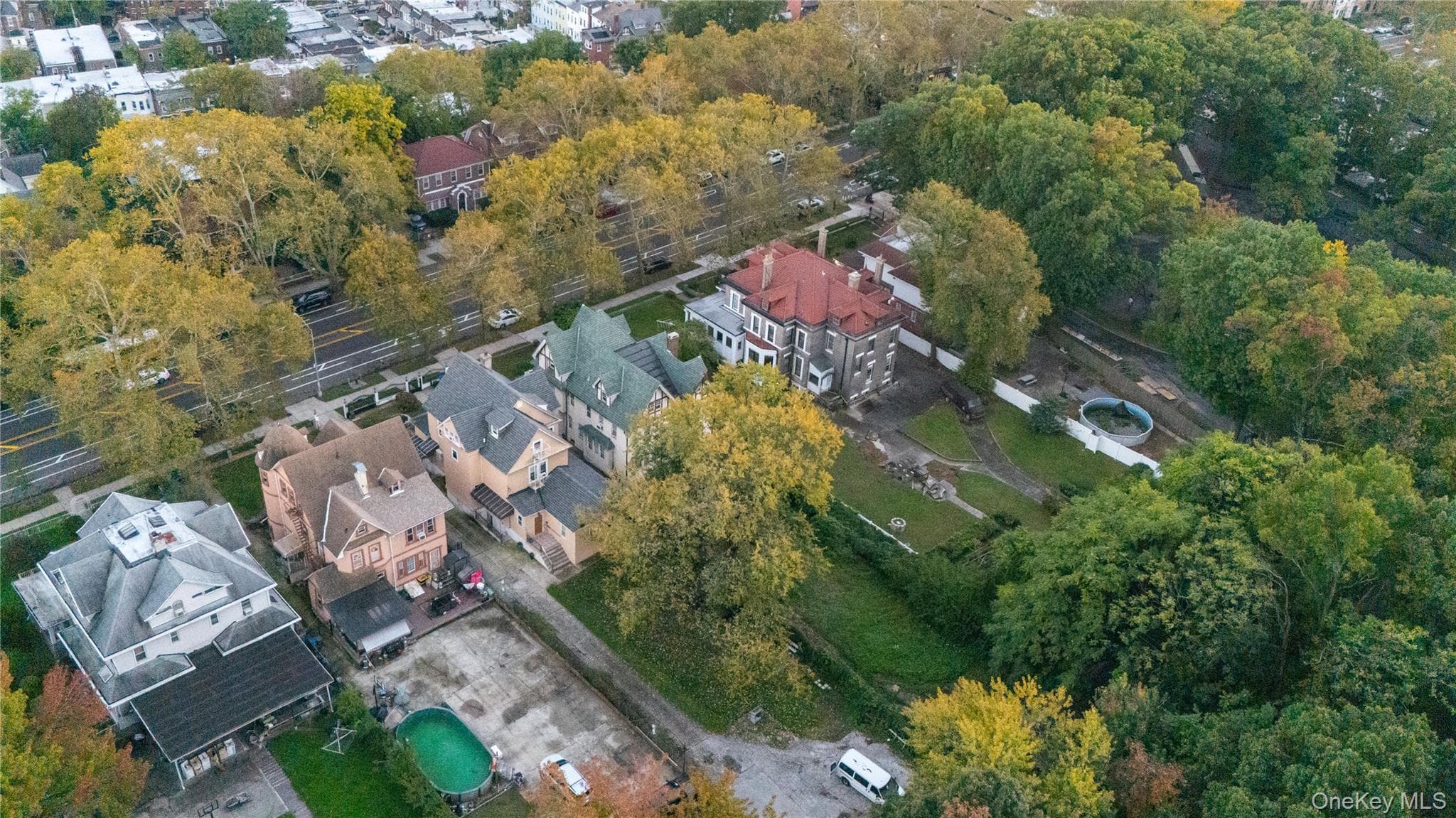 283 Highland Boulevard thumbnail 13