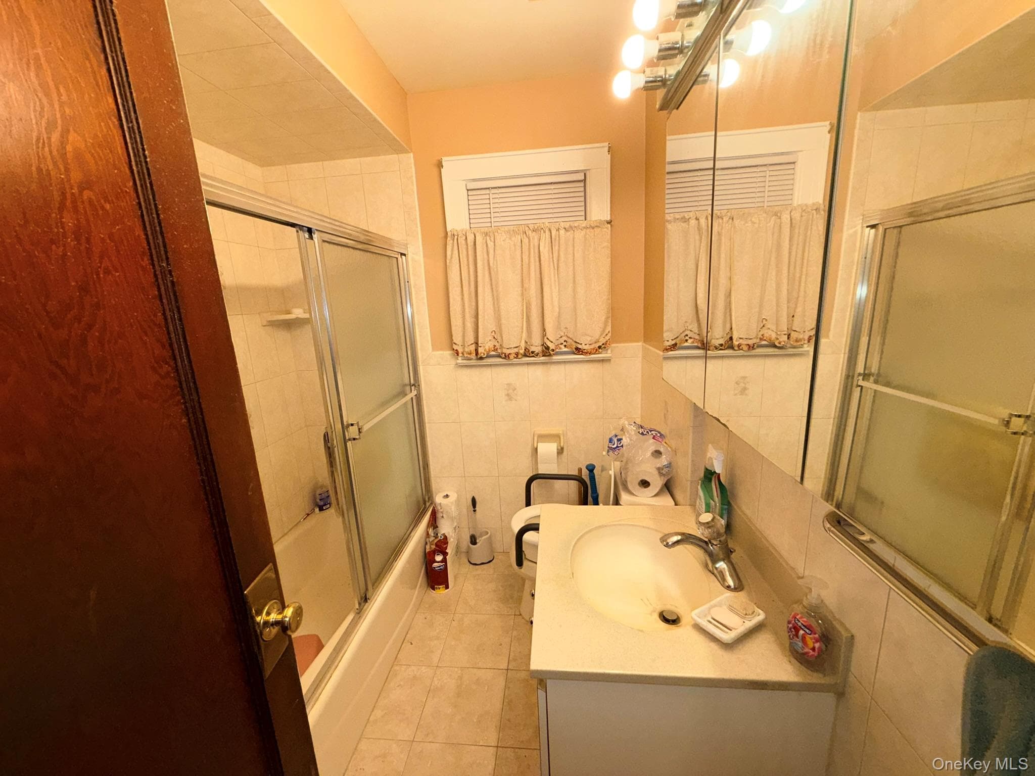 2284 Wynsum Avenue thumbnail 5