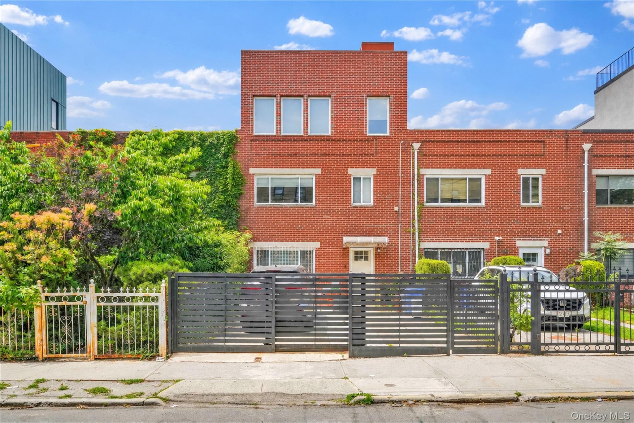 925 Hart Street thumbnail 20