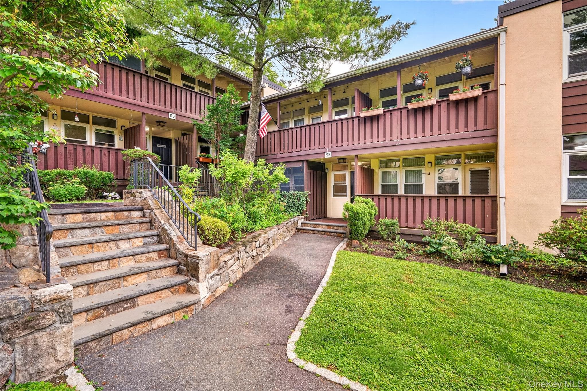 95 Wiltshire Road Unit: C 16 thumbnail 2