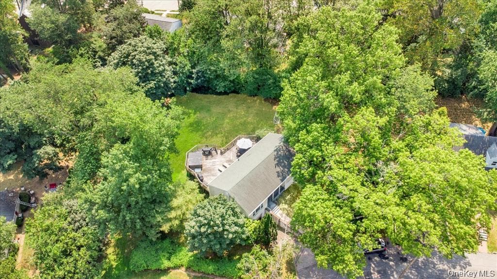 101 Cresthill Road thumbnail 29