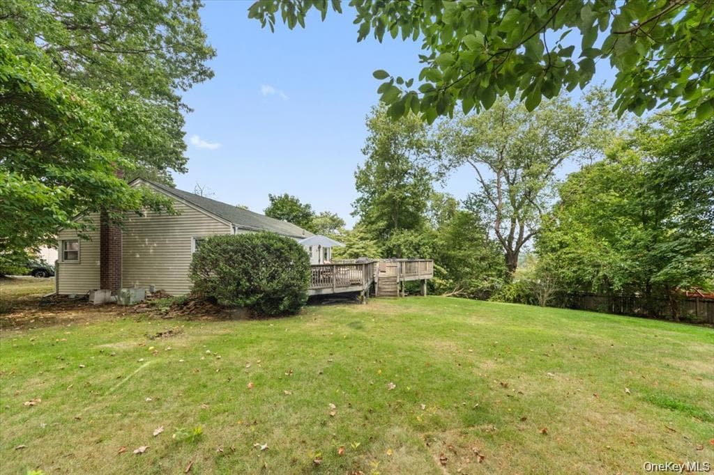 101 Cresthill Road thumbnail 14