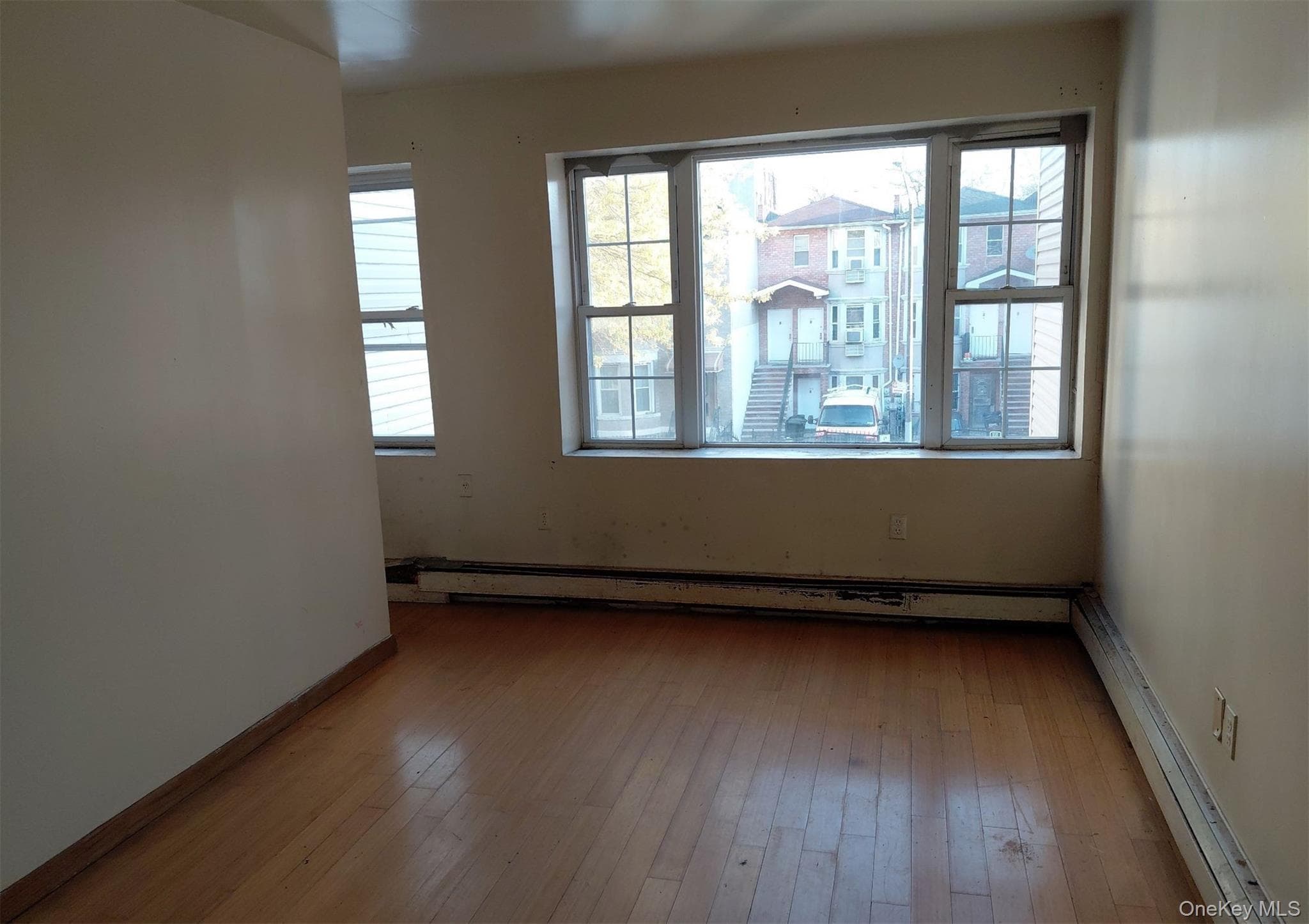 1338 Park Place thumbnail 2