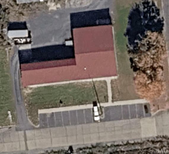 332, 95, 85, 75 Bill Larkin Drive thumbnail 6