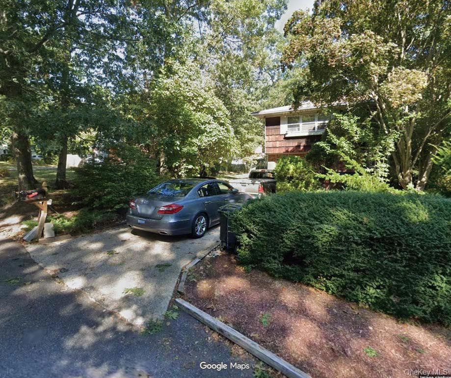 115 Green Avenue thumbnail 3