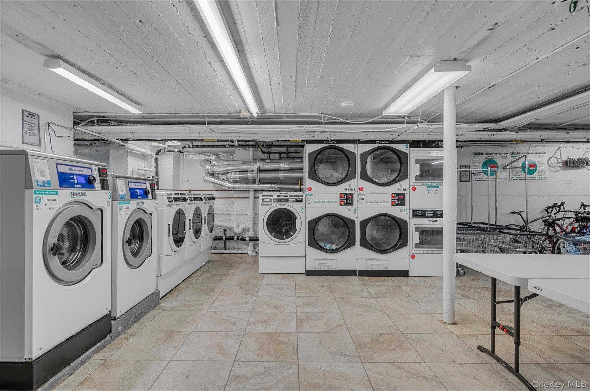 35-21 81 Street Unit: 1C thumbnail 13