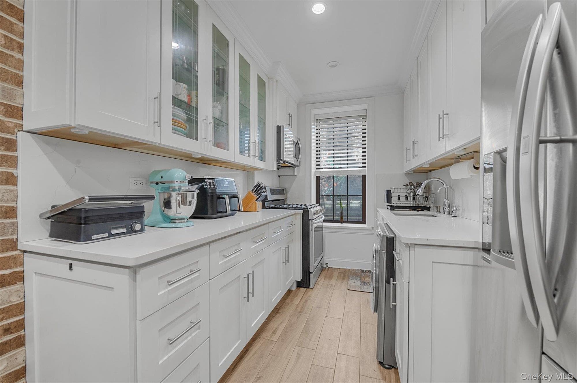 35-21 81 Street Unit: 1C thumbnail 6