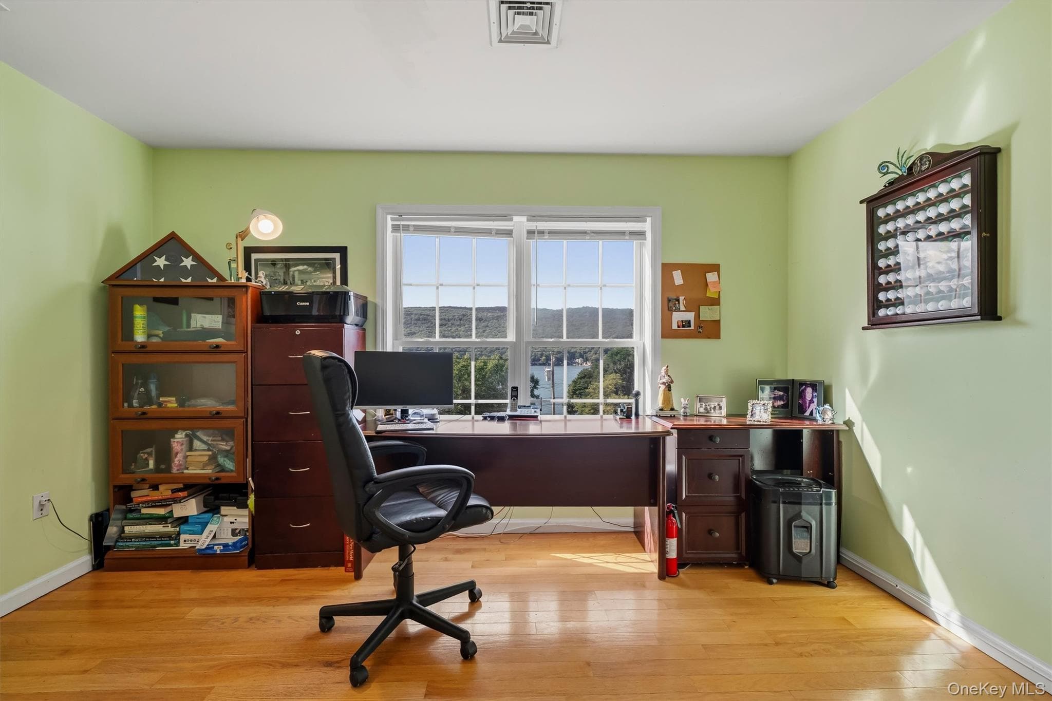 6 E Shore Road thumbnail 24