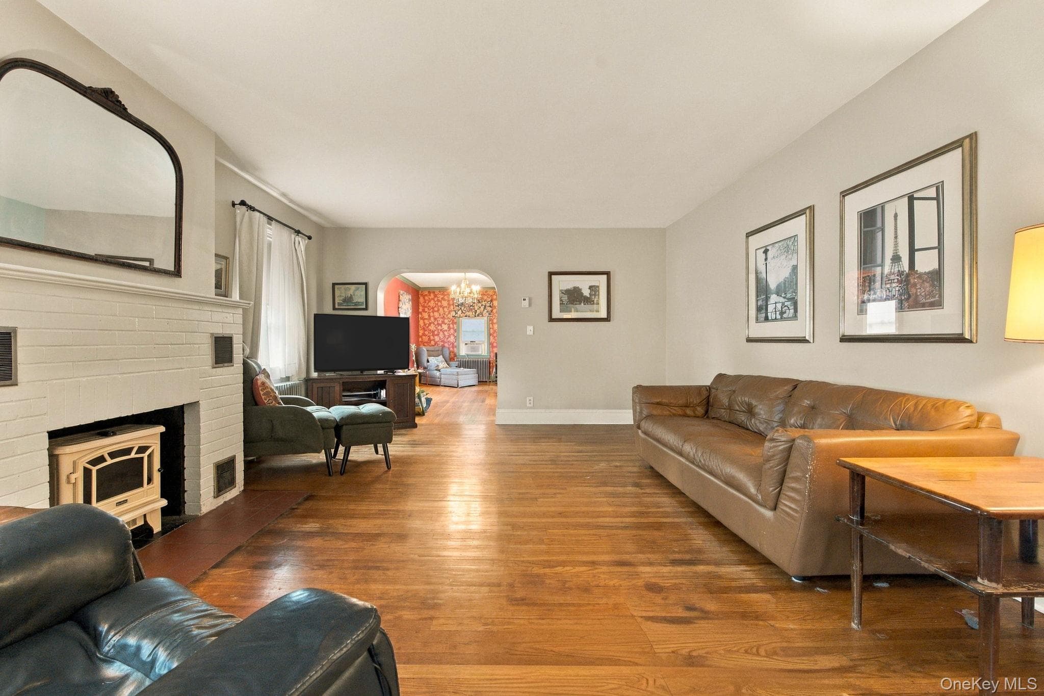 209 Gidney Avenue thumbnail 6
