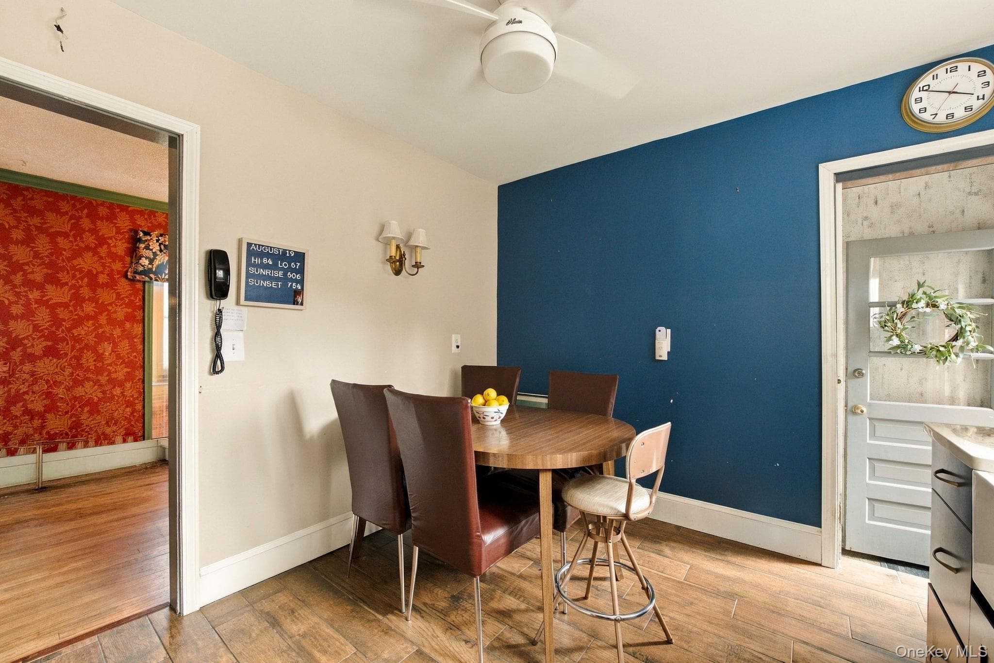 209 Gidney Avenue thumbnail 8
