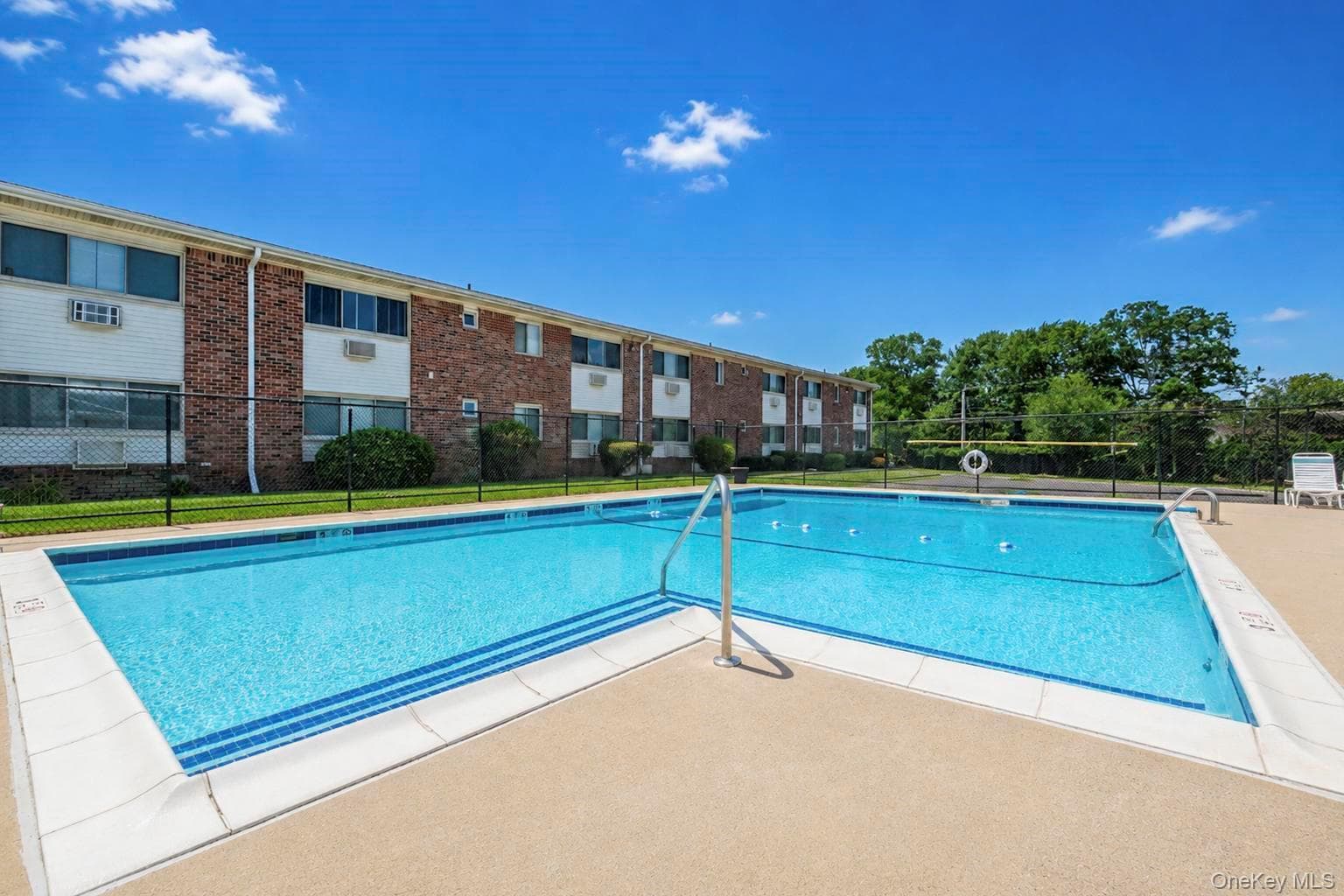 2439 Union Boulevard Unit: 3A thumbnail 26