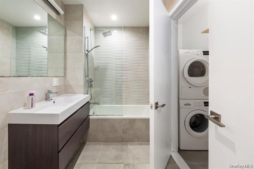 311 Hart Street Unit: 1B thumbnail 14