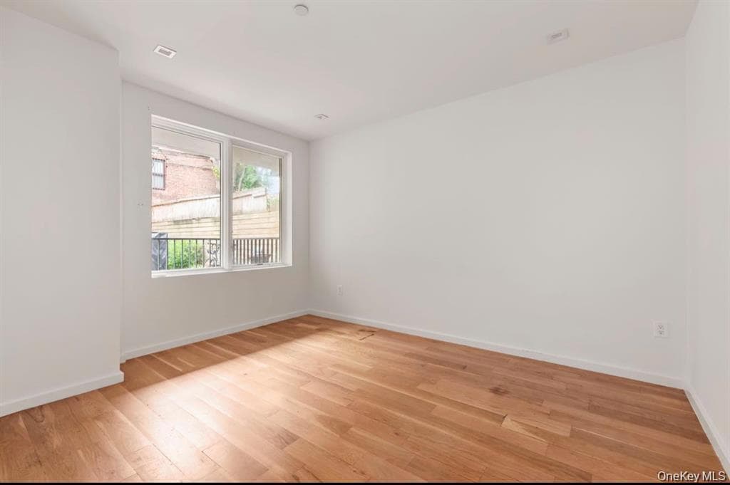 311 Hart Street Unit: 1B thumbnail 13