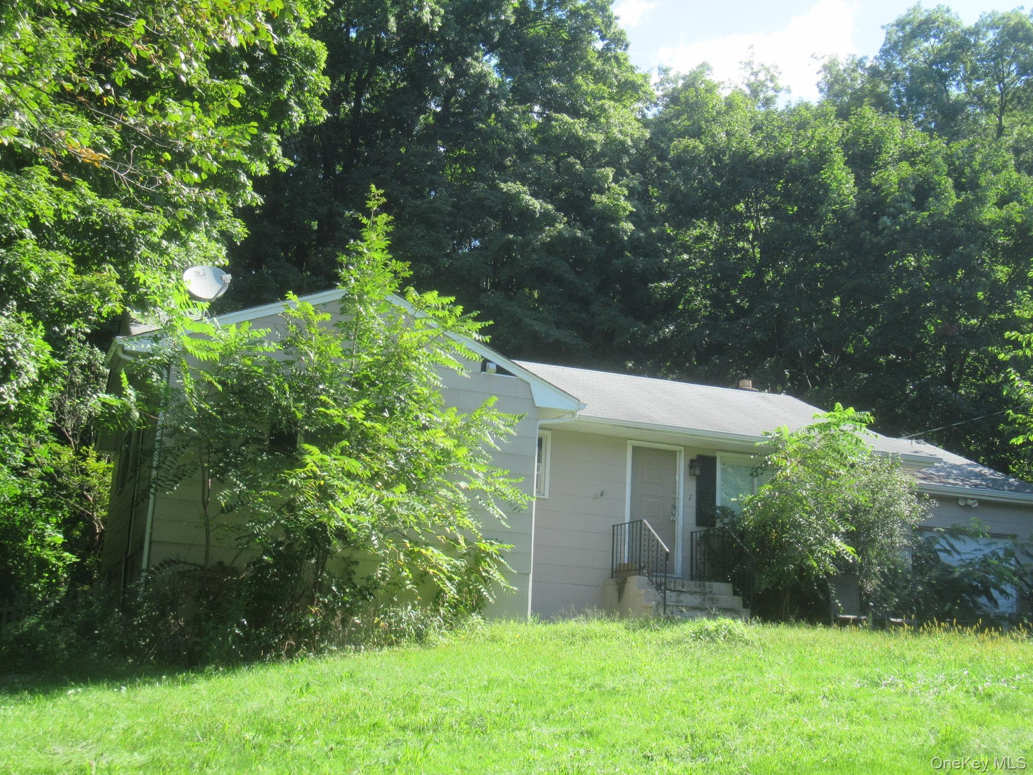 7 Merriewold Lane thumbnail 2