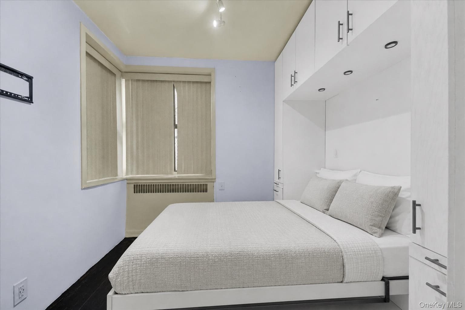 1200 Woodycrest Avenue Unit: 1H thumbnail 7