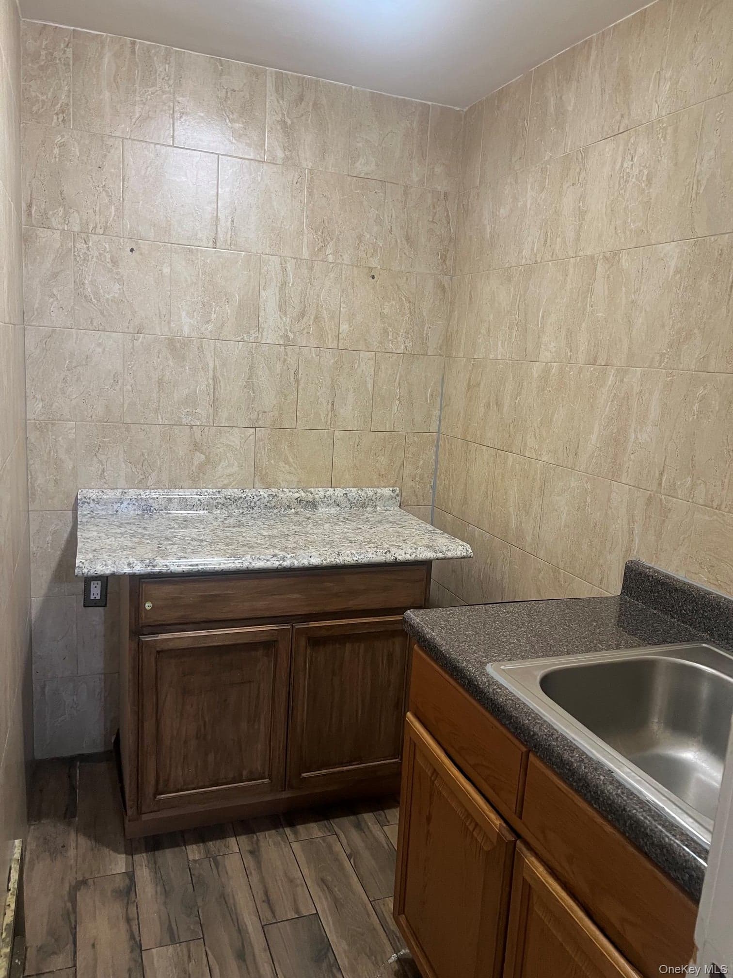 8103 31st Avenue Unit: 2 thumbnail 21