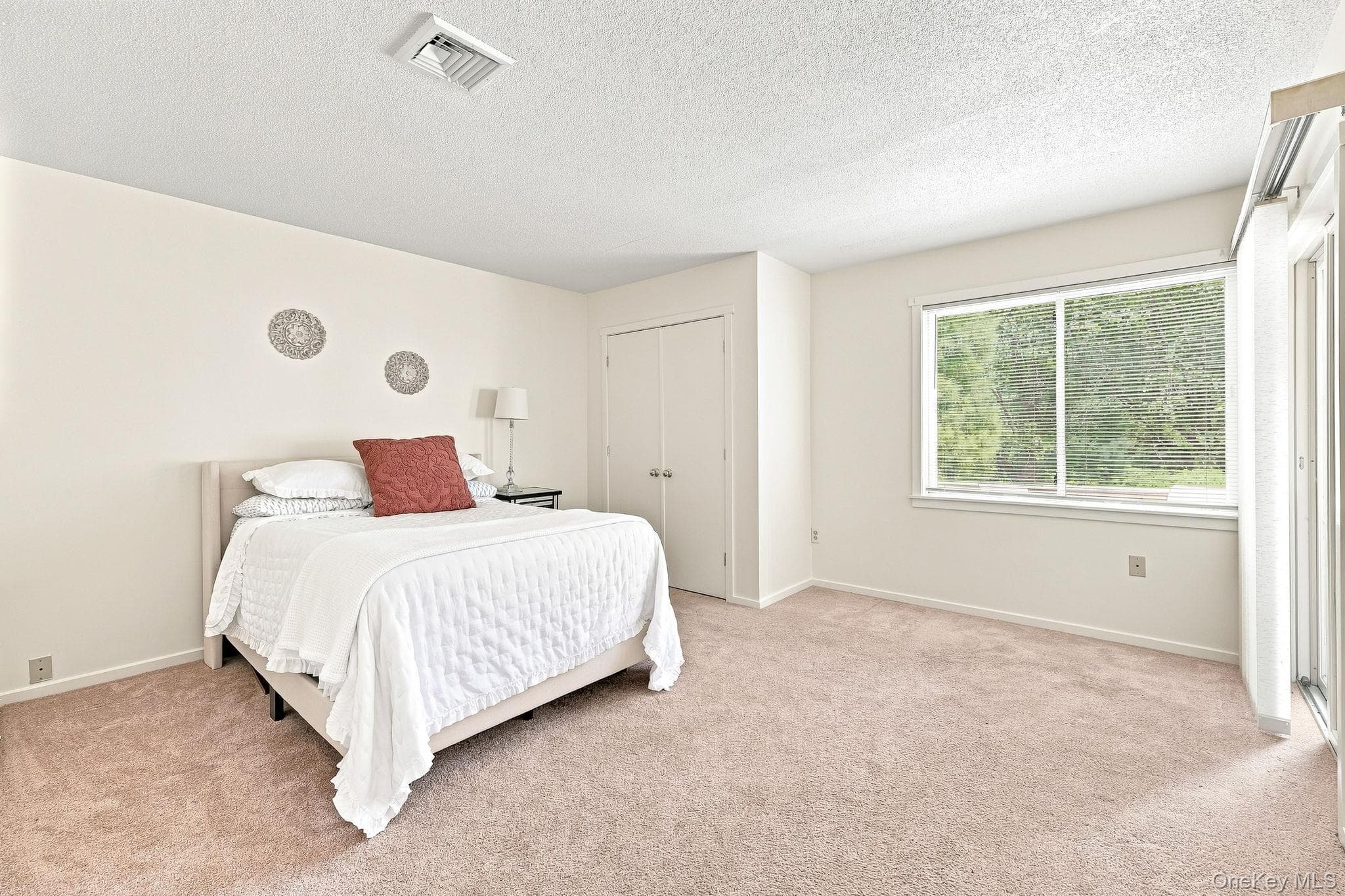 590 Heritage Hills Unit: B thumbnail 19