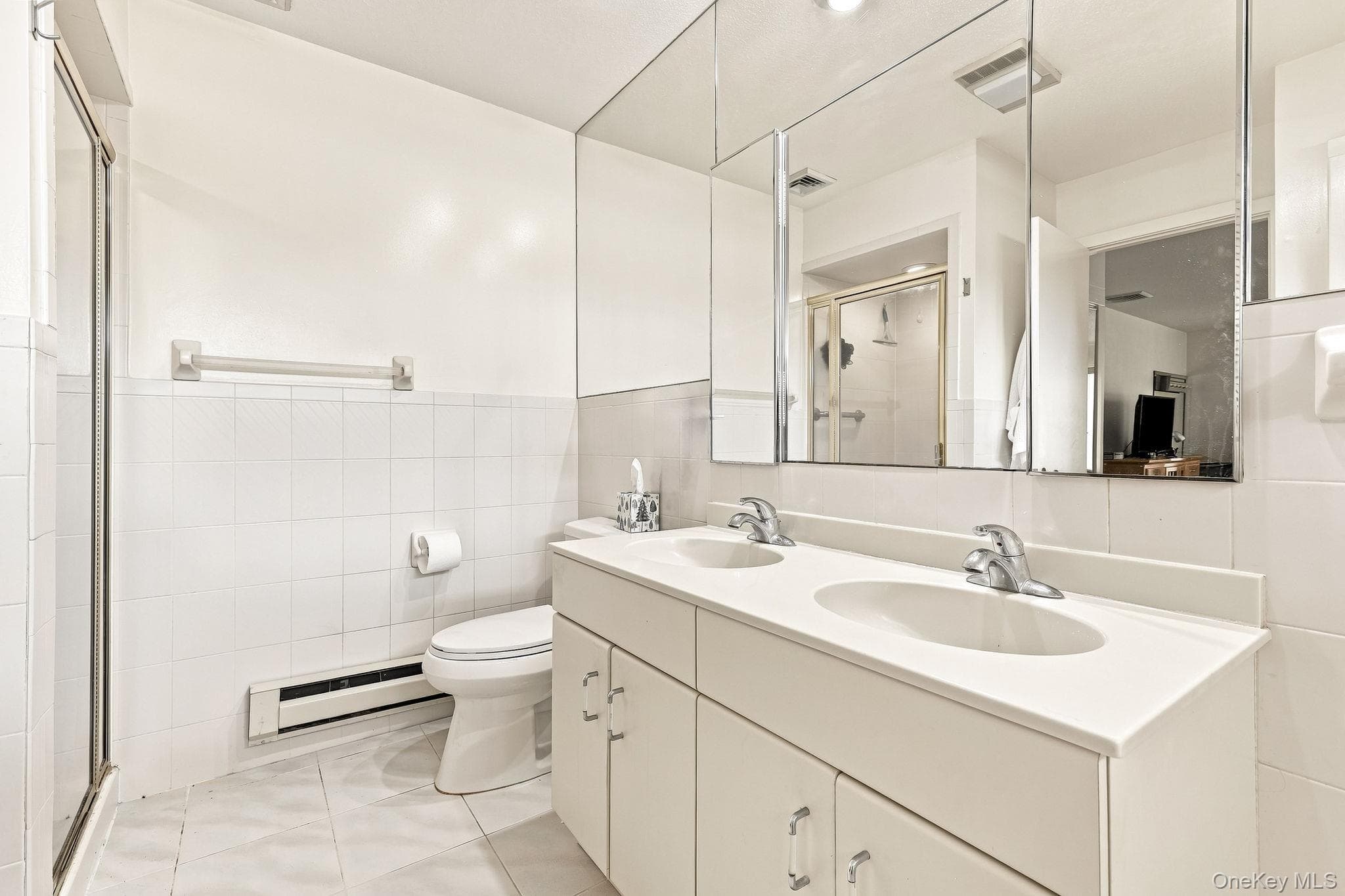 590 Heritage Hills Unit: B thumbnail 15