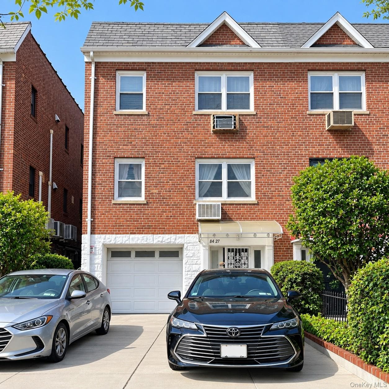 8427 Corona Avenue, Elmhurst