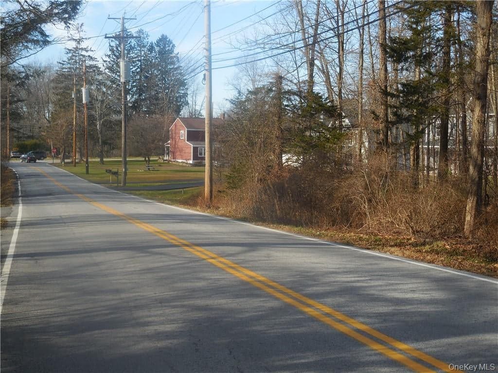 Lakeside Road thumbnail 20