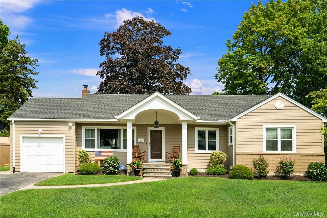 28 Top O The Ridge Drive, Scarsdale