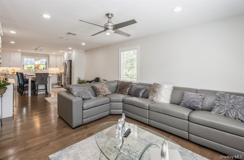 8 Hilltop Drive thumbnail 11