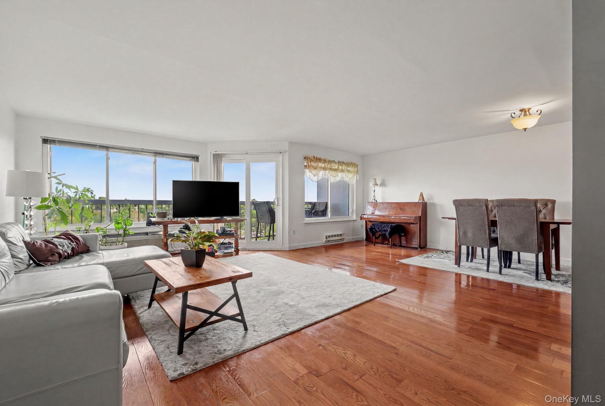 500 High Point Drive Unit: 810 thumbnail 21
