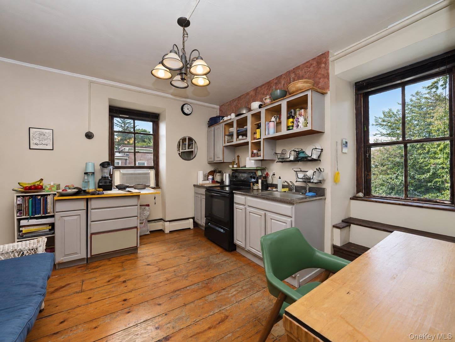 197 Grand Street thumbnail 19
