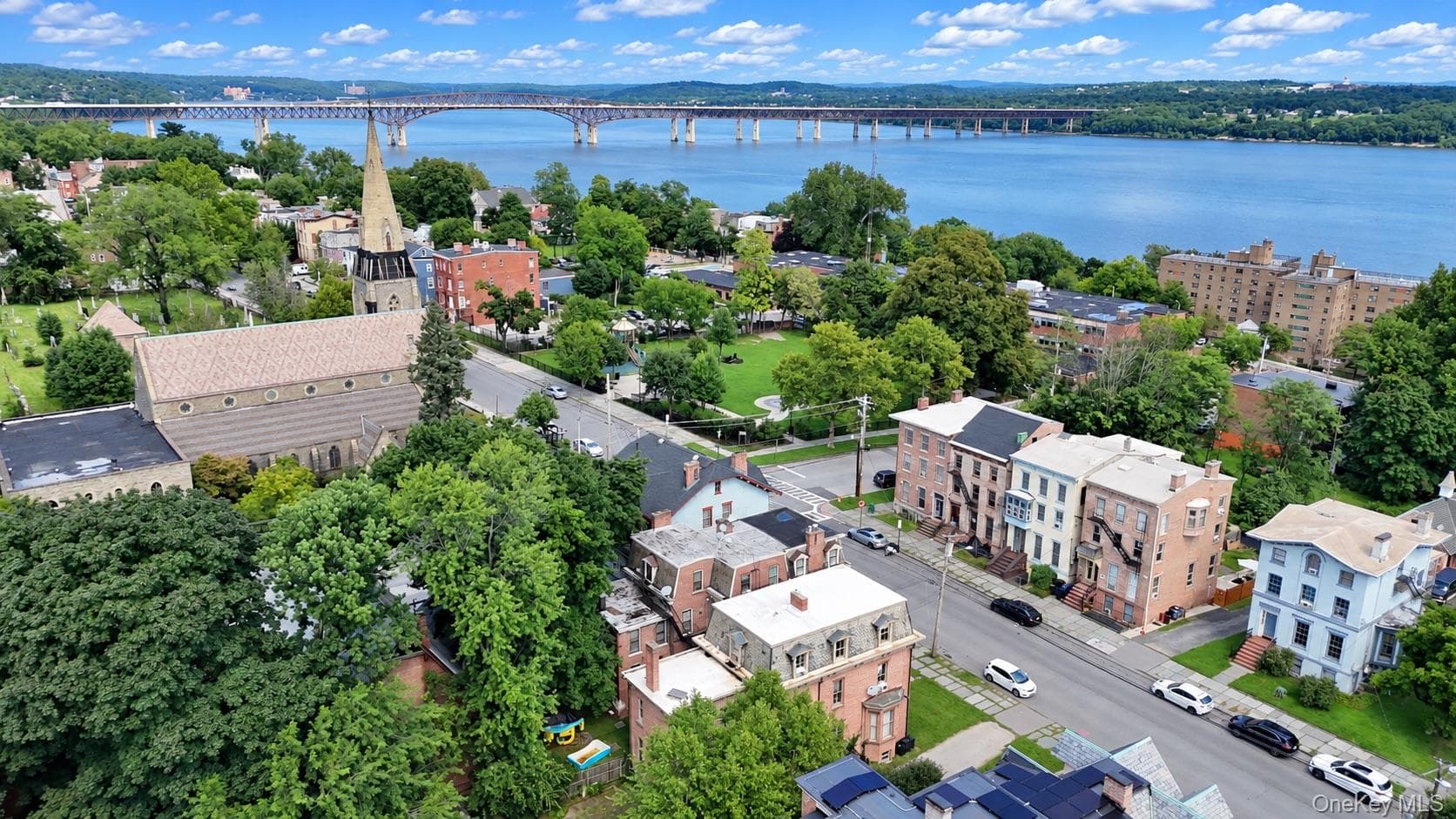 197 Grand Street thumbnail 48