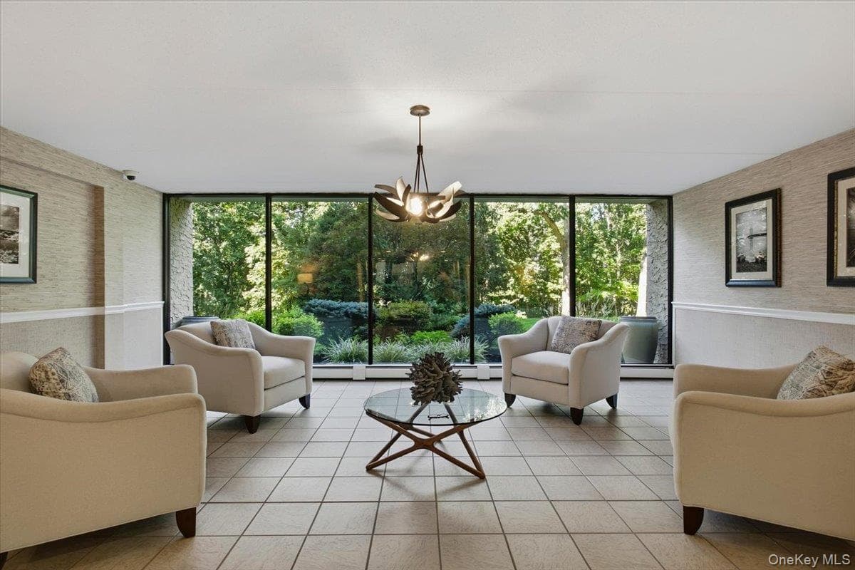 150 Overlook Avenue Unit: 1P thumbnail 14