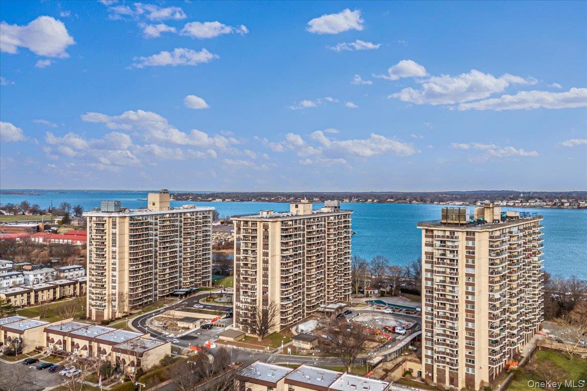 17-85 215 Street Unit: 5L thumbnail 34