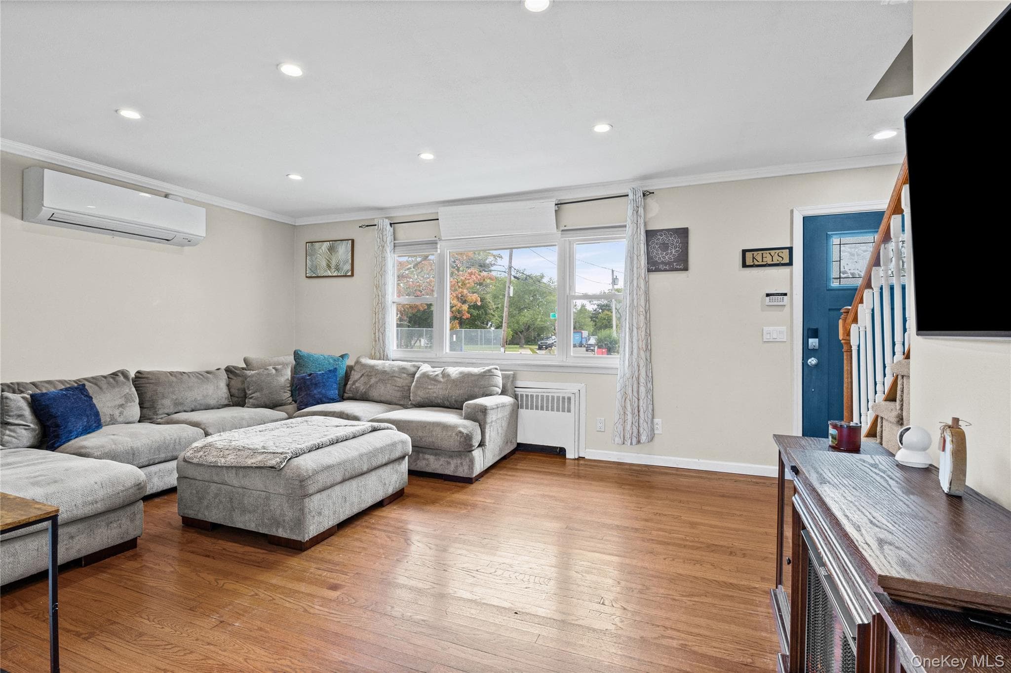 328 1st Avenue thumbnail 6